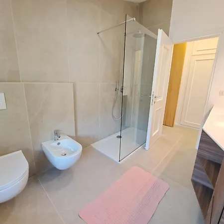Immobillario - Regina Del Apartman Domaso