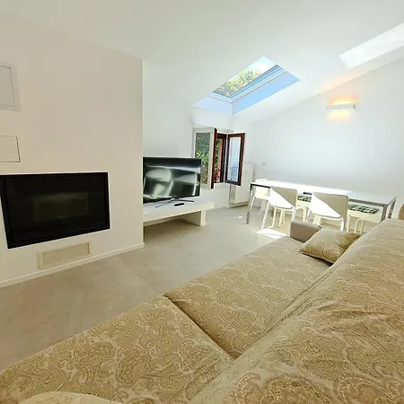 Immobillario - Regina Del Apartment