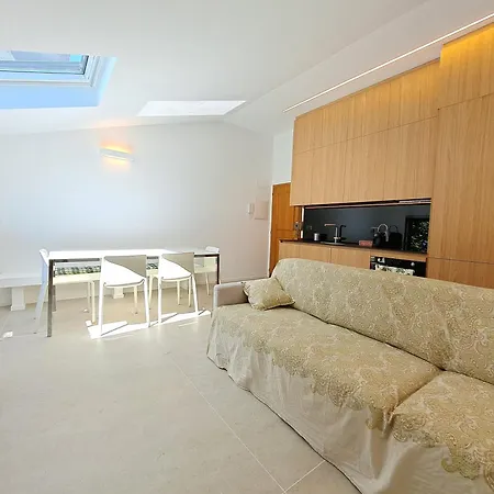 Apartman Immobillario - Regina Del Domaso